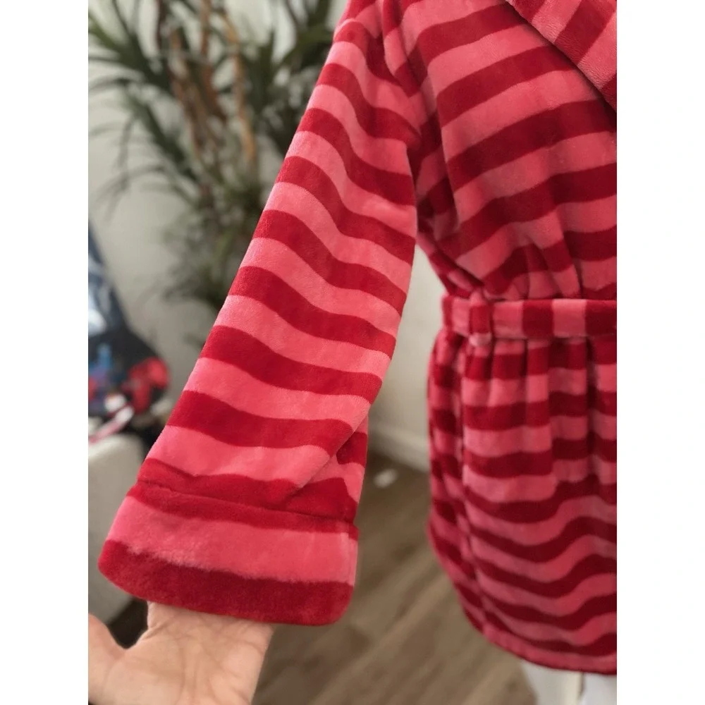 Kate Spade Soft Plush Robe Sz M Wrap Belt Tie Chenille Red Pink Stripe Cozy Pink